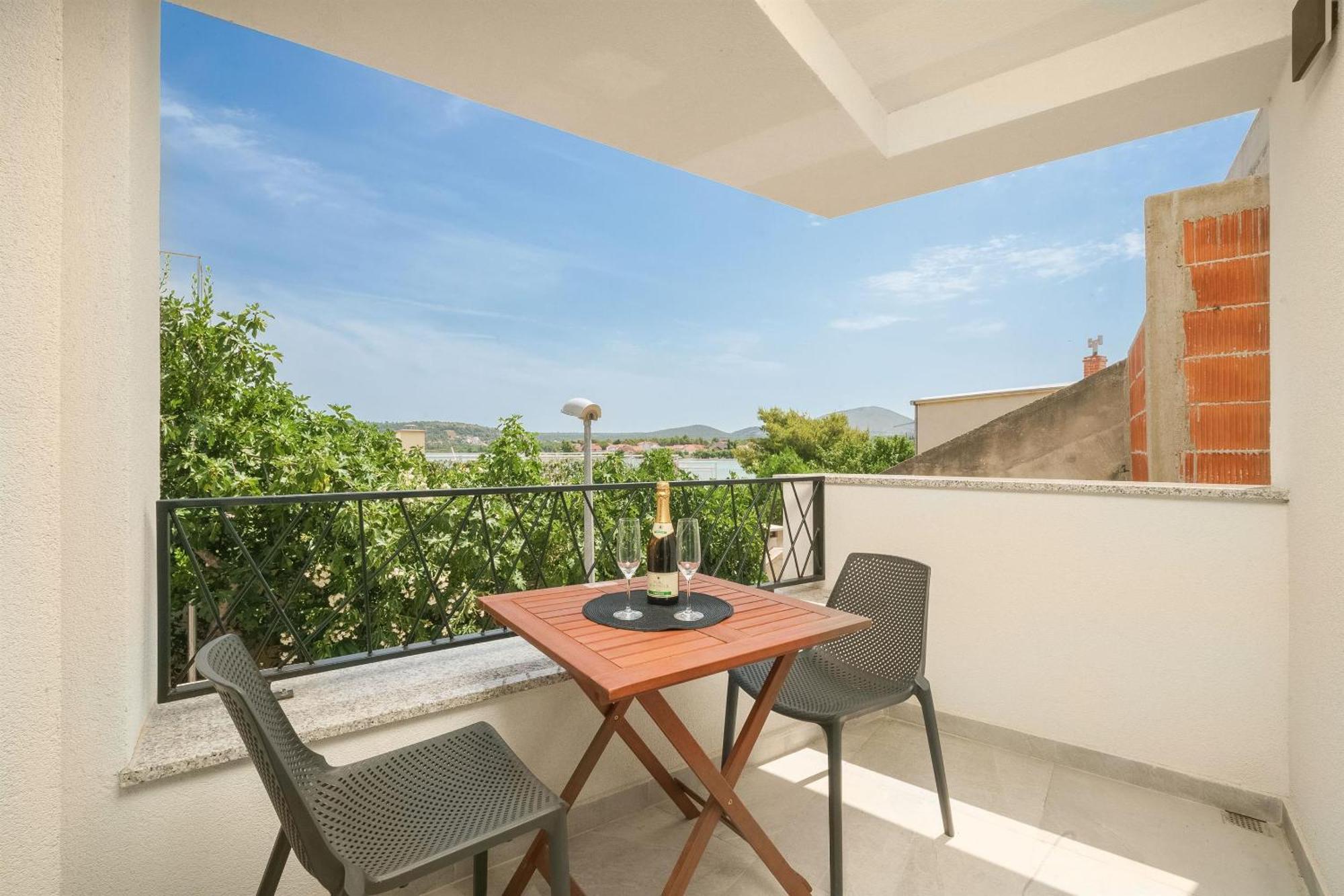 Apartments Picikato Bilice Ngoại thất bức ảnh